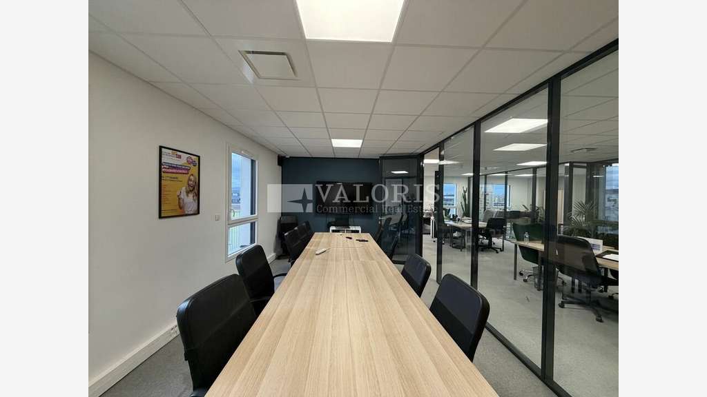 Bureaux 140m²en étage à vendre à Dardilly TECHLID 