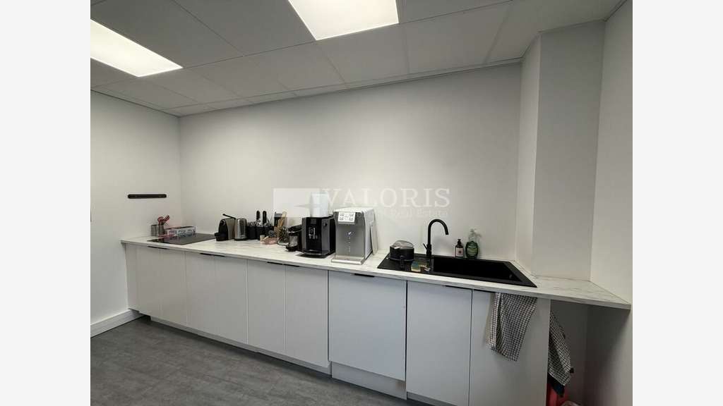 Bureaux 140m²en étage à vendre à Dardilly TECHLID 