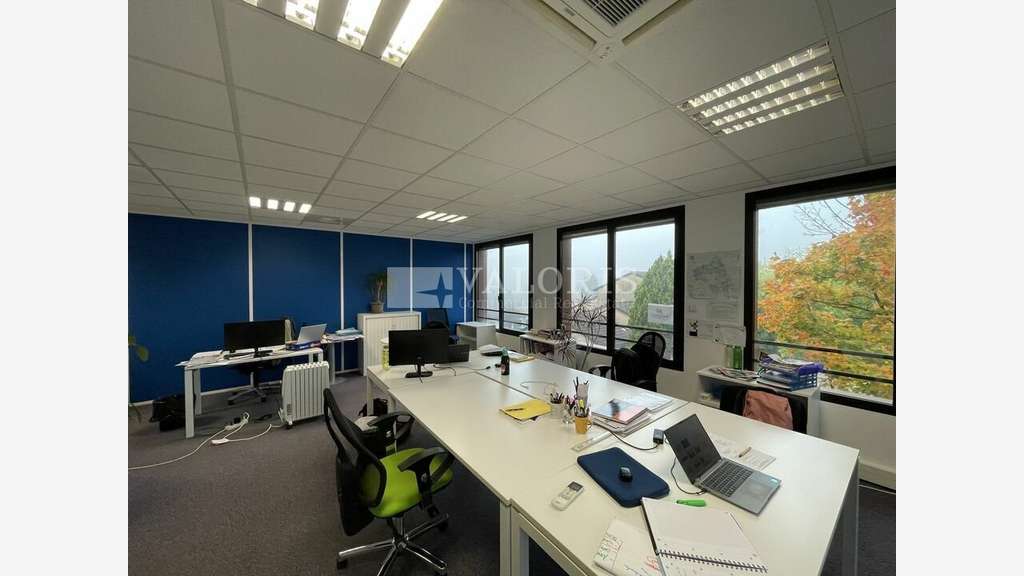 Bureaux 200m² à vendre à Dardilly Techlid
