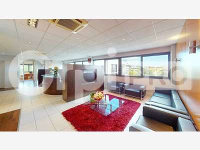 AV Bureau d'exception 264m² au coeur de Dardilly