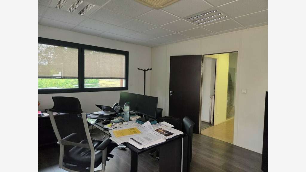 DARDILLY - BUREAUX à vendre