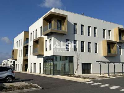 Bureaux à louer ou à vendre 124m² Décines Charpieu
