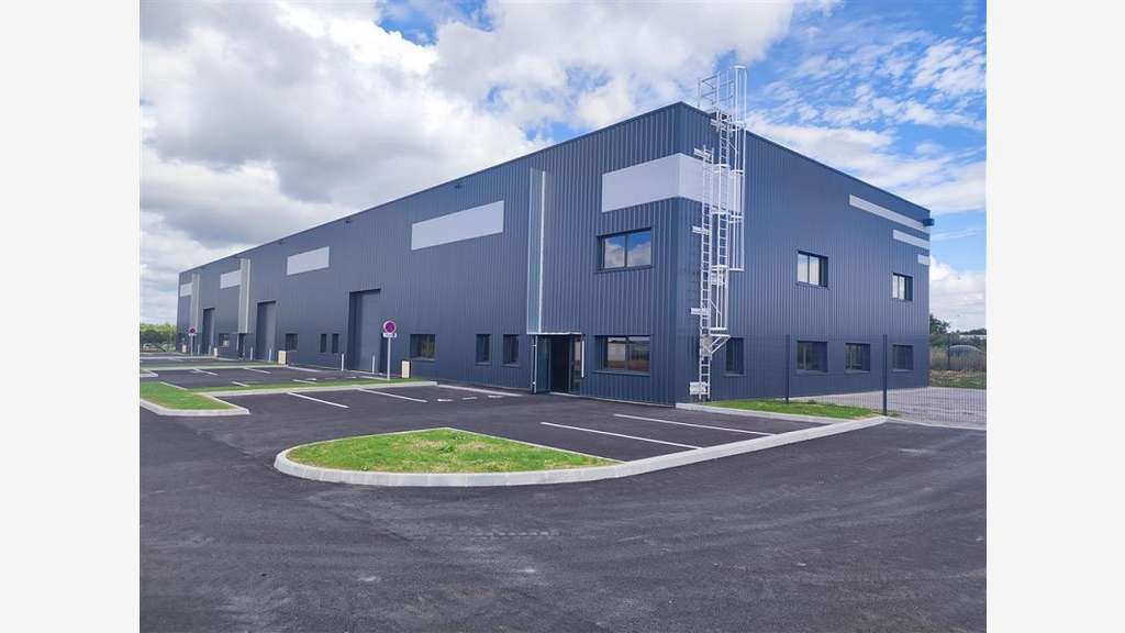 AV local activité 371m² Donges Zone des Six Croix