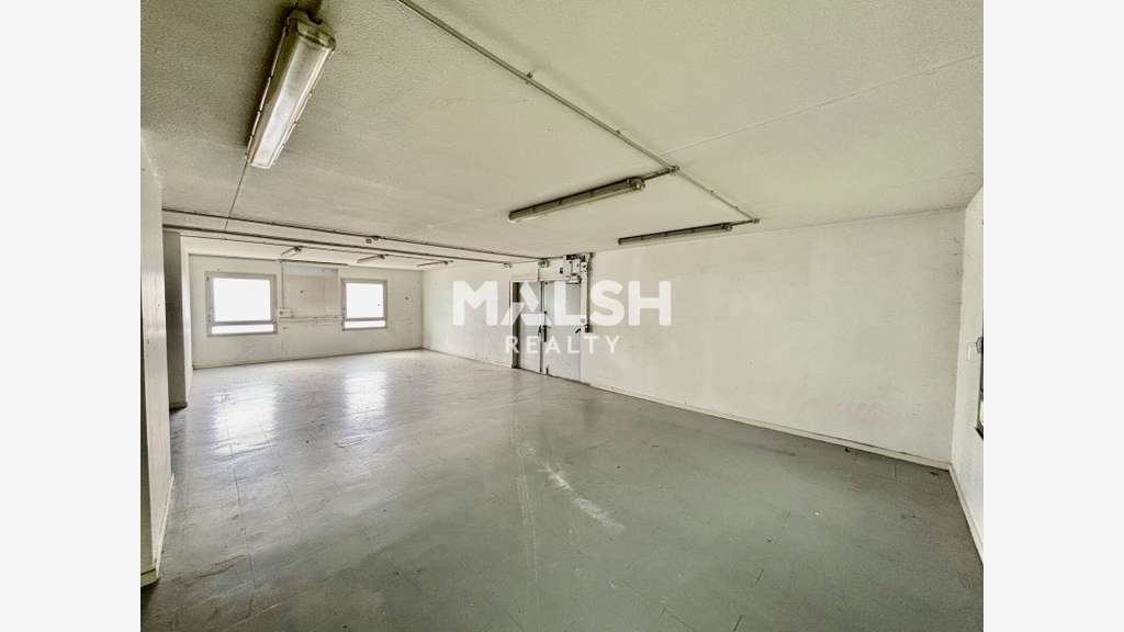 À vendre 206m² de bureaux + activité 69m² à Écully