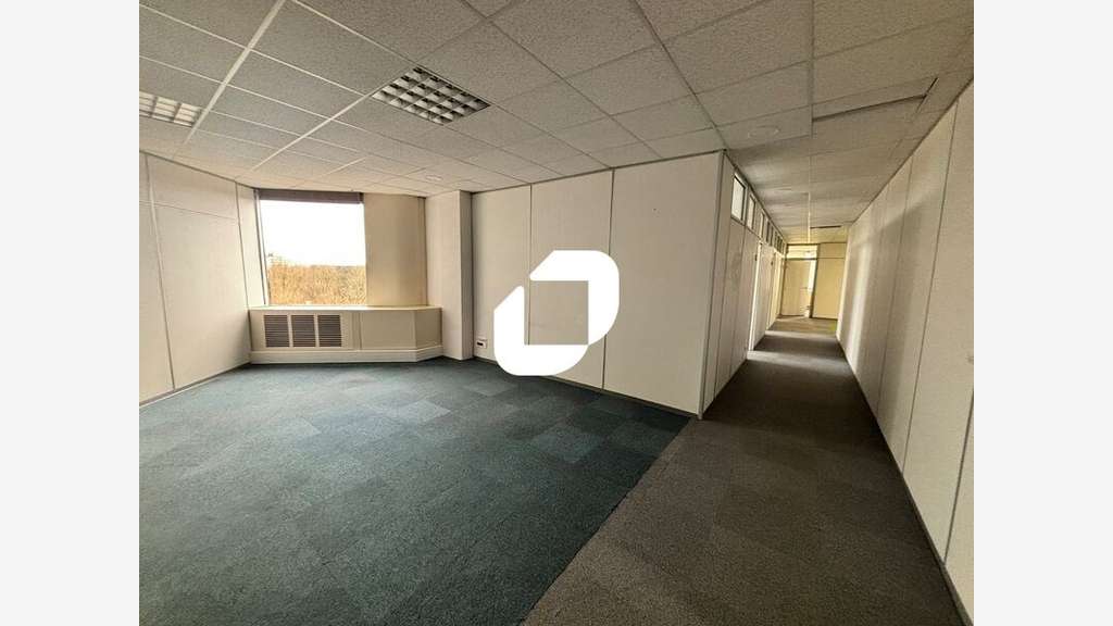 Vente Bureaux 1490m² Evry courcouronnes
