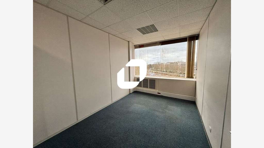 Vente Bureaux 1490m² Evry courcouronnes