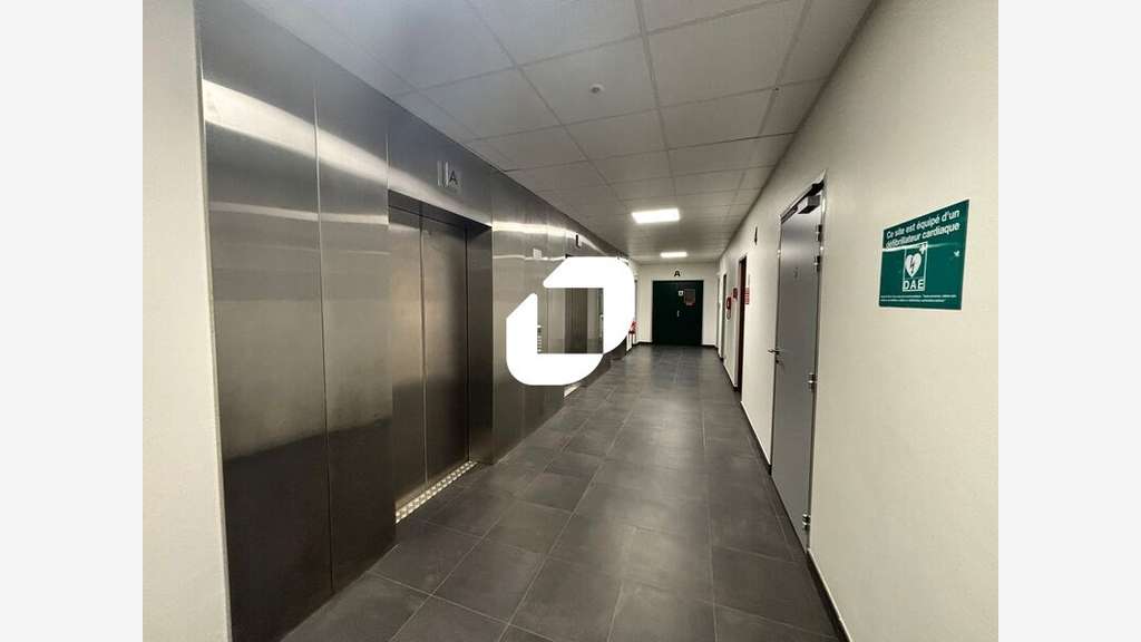 Vente Bureaux 1490m² Evry courcouronnes