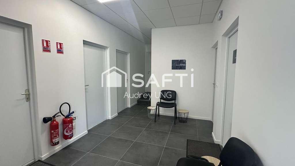 Immeuble de rapport – Bureaux + Entrepôts – Eysi