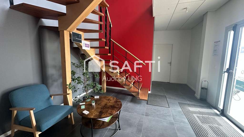 Immeuble de rapport – Bureaux + Entrepôts – Eysi