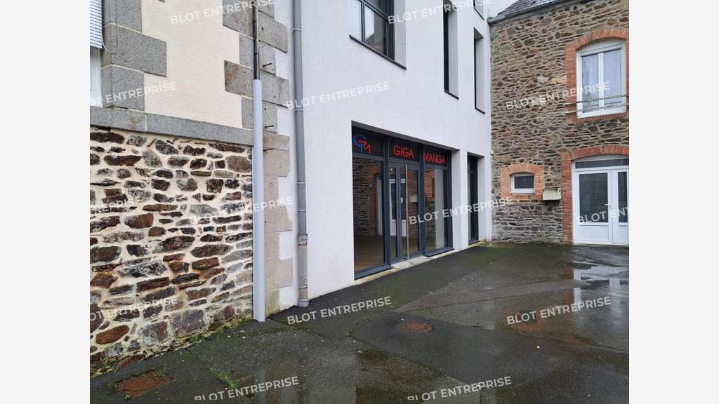 A vendre bureaux 116m² au coeur de Fougères