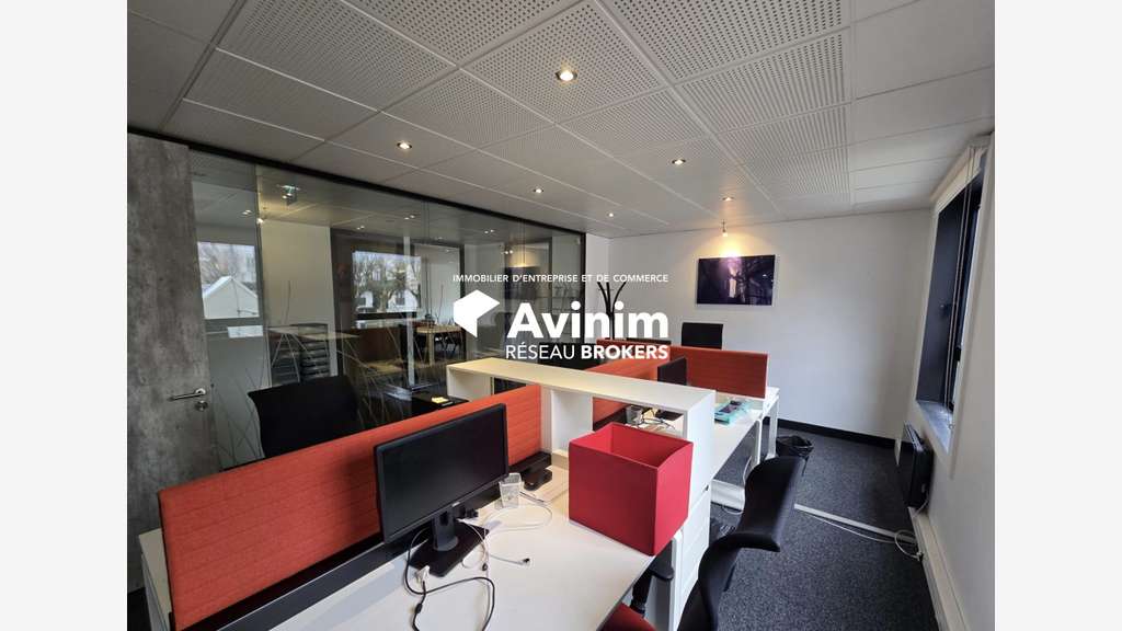 A vendre bureaux 108m² à Franconville Mairie