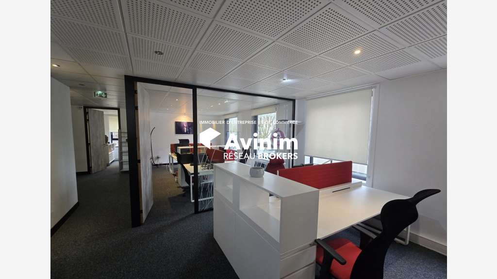 A vendre bureaux 108m² à Franconville Mairie