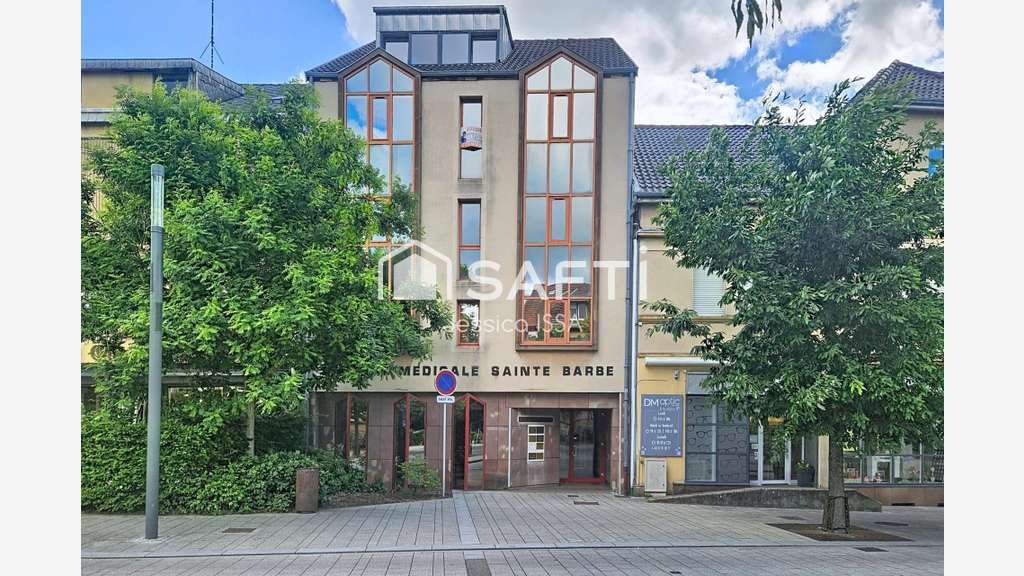 Vente local professionnel 65m² Freyming-Merlebach