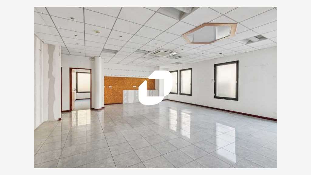 Vente Bureaux 340m² Gennevilliers