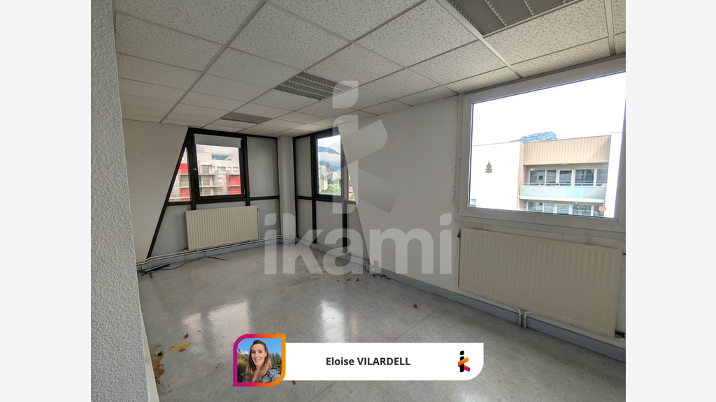 Vente bureaux de 458m² au dernier étage à Grenoble