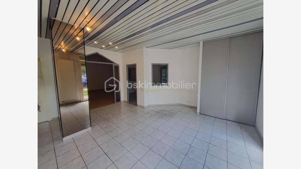 Local transformable en logement à Grenoble