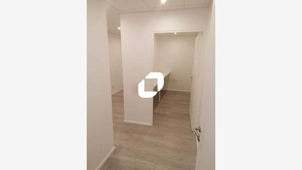 Vente Bureaux 130m² Grigny