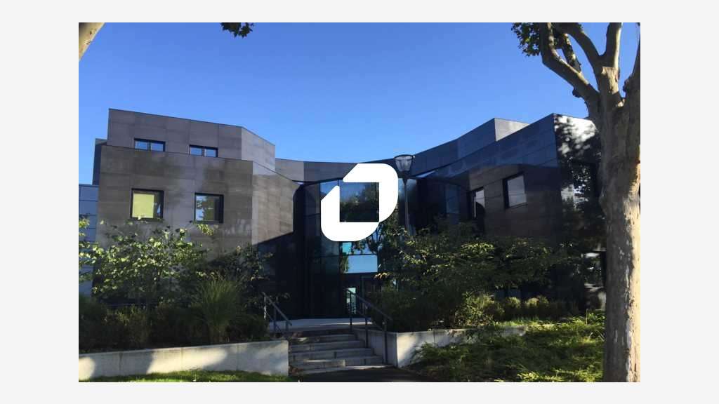 Vente Bureaux 130m² Grigny