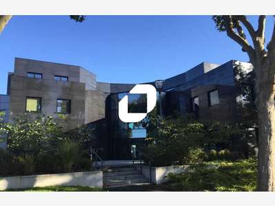 Vente Bureaux 130m² Grigny