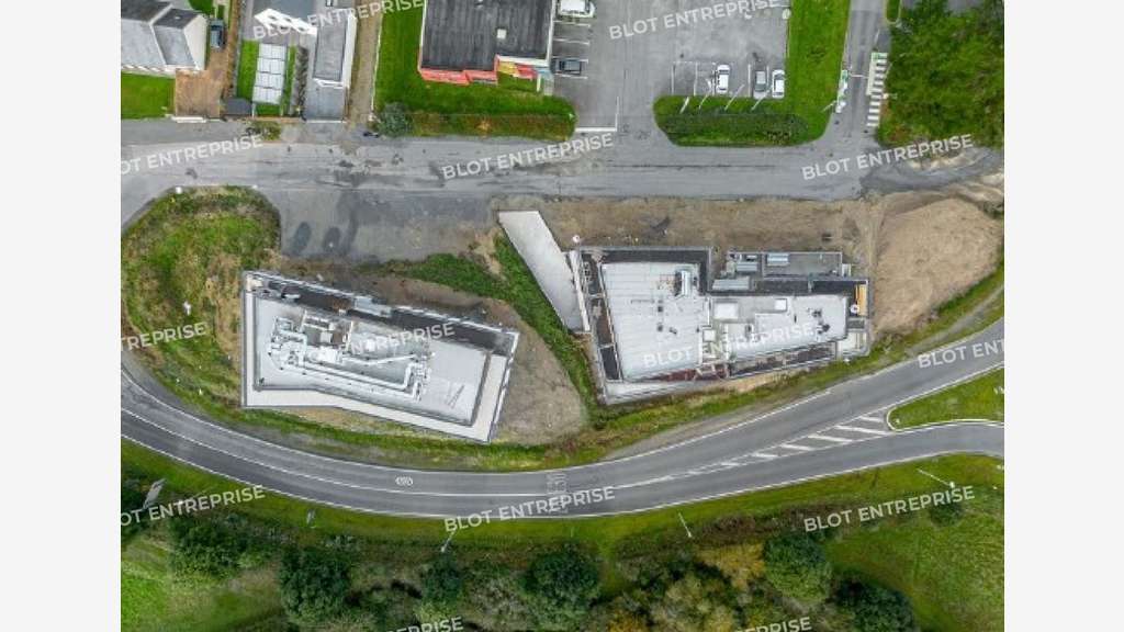 À vendre bureaux 168m² R+1 à l'Est de Guérande