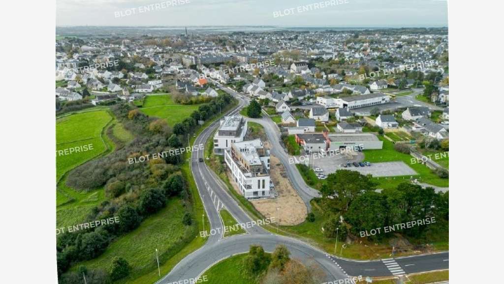 À vendre bureaux 271m² R+2 à l'Est de Guérande