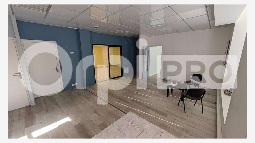 A vendre bureau 276m² en hyper centre de Guérande