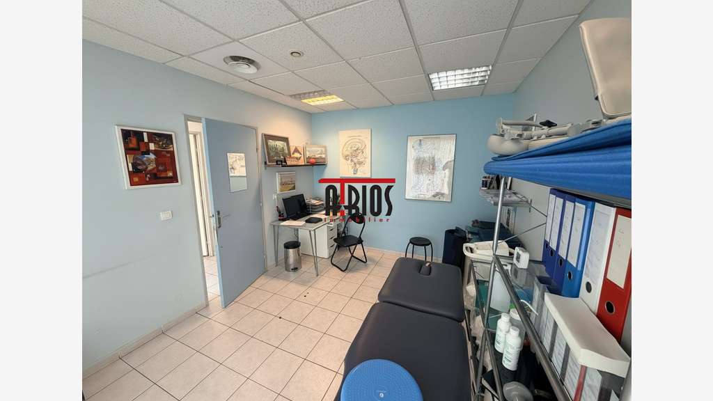 Vente bureaux de 60.15m² sur axe passant à Hyères