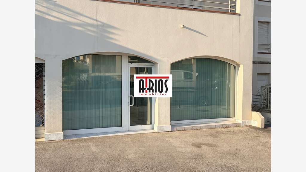 Vente bureaux de 60.15m² sur axe passant à Hyères