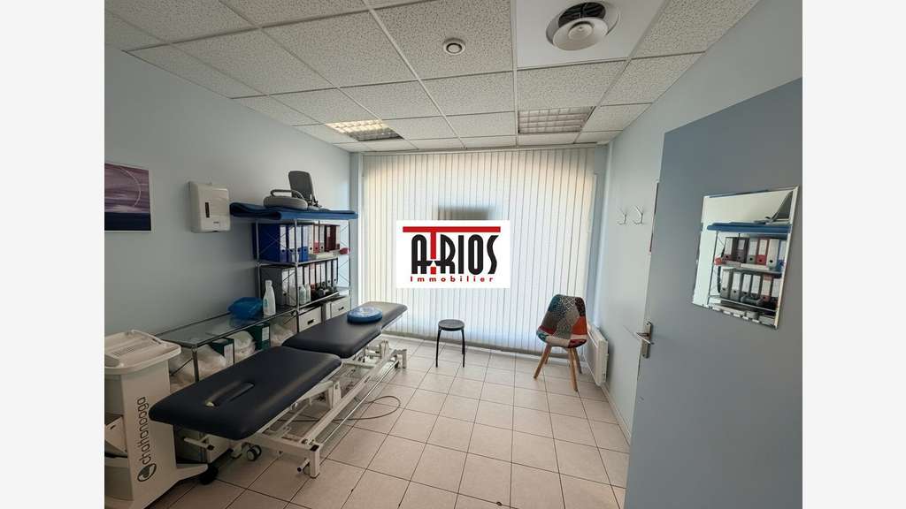 Vente bureaux de 60.15m² sur axe passant à Hyères