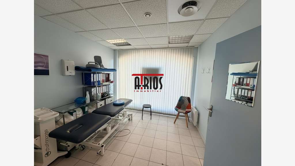 Vente bureaux de 60.15m² sur axe passant à Hyères
