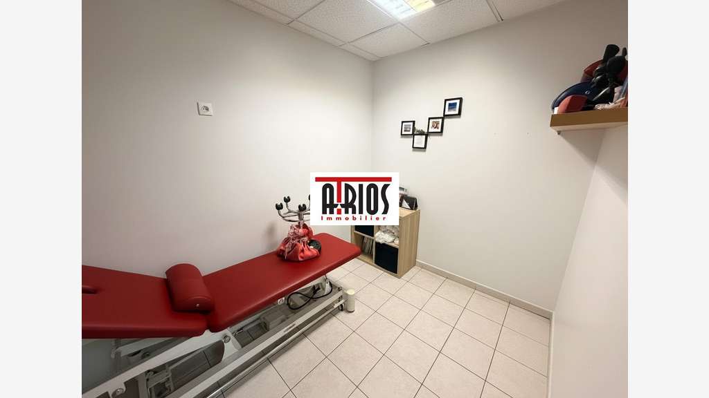 Vente bureaux de 60.15m² sur axe passant à Hyères