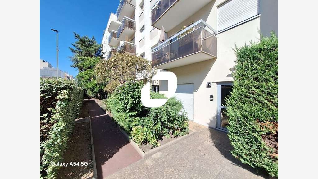 Vente Bureaux 103m² Issy les moulineaux