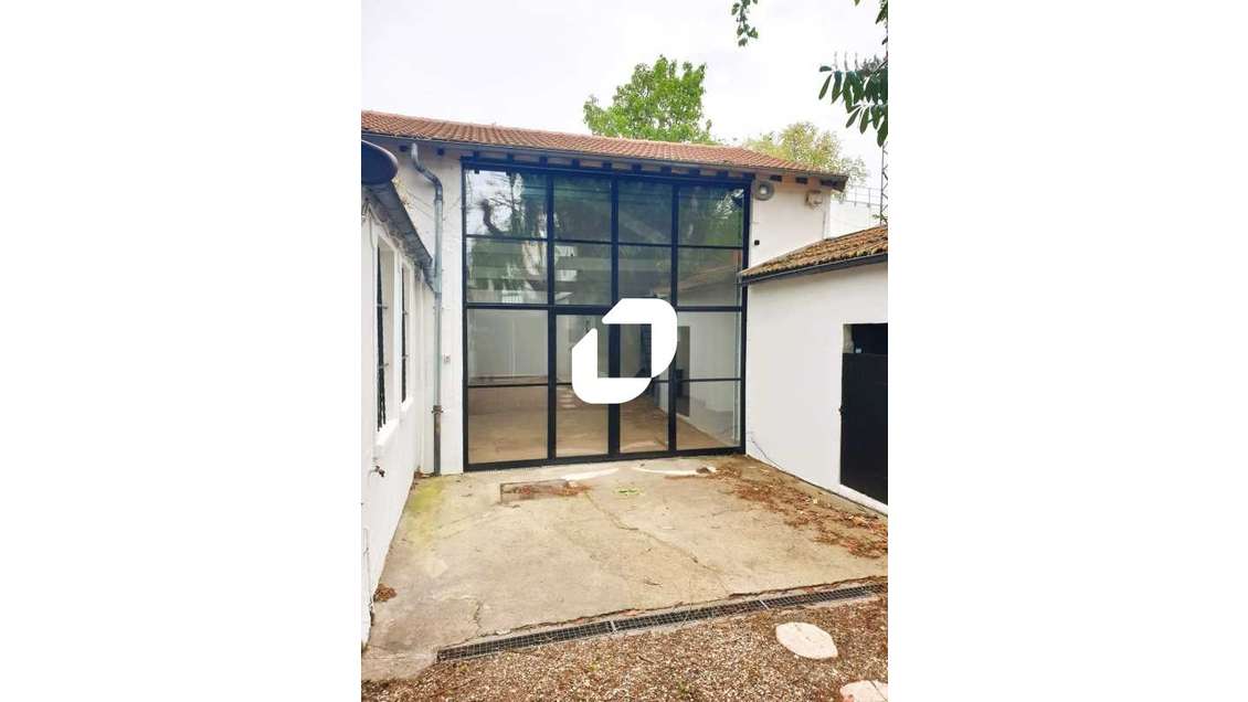 Vente Bureaux 182m² Ivry sur seine