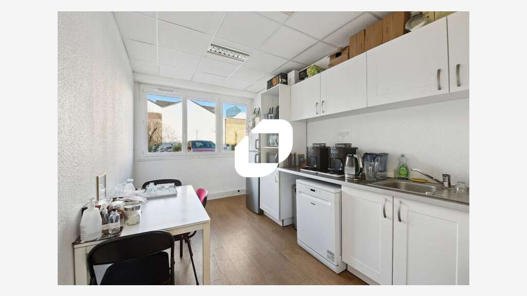 Vente Bureaux 138m² Ivry sur seine