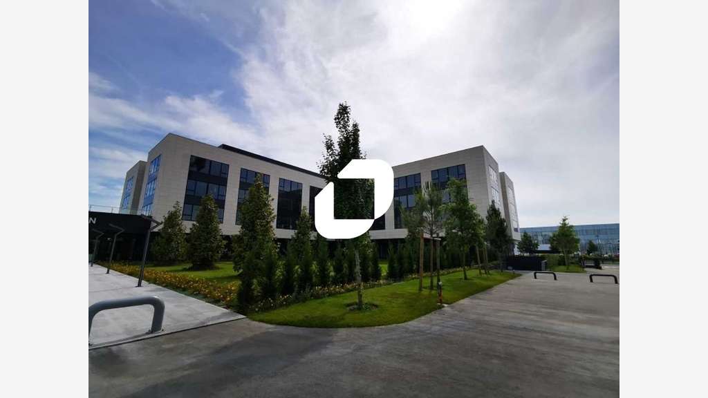 Vente Bureaux 2746m² Jossigny