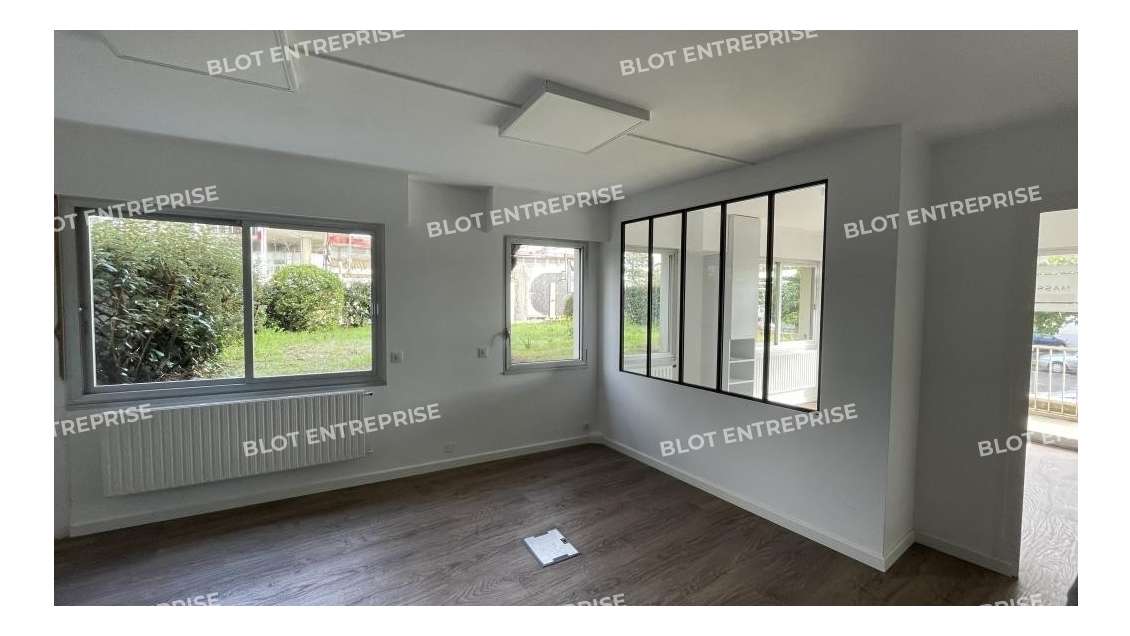 A vendre bureaux 36m² RDC vue mer à La Baule