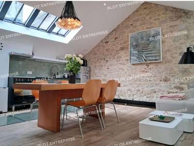 À VENDRE - BUREAUX - LOCAUX COMMERCIAUX - 95 M² -