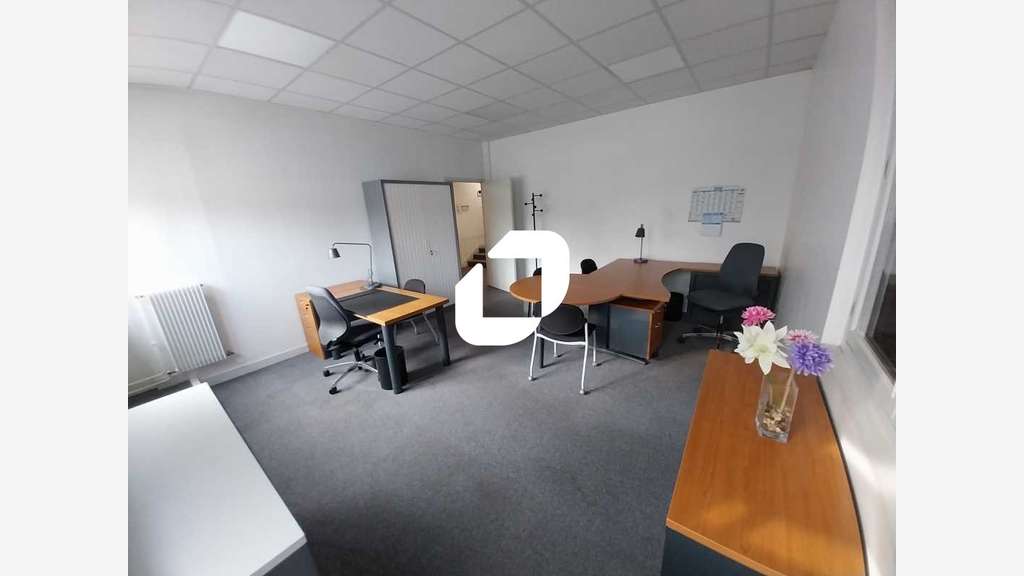 Vente Bureaux 100m² La celle saint cloud