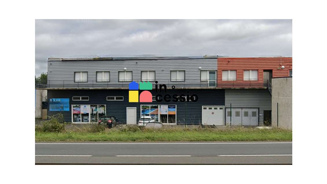 AV plateau de bureaux lumineux 406m² Le Mans Nord