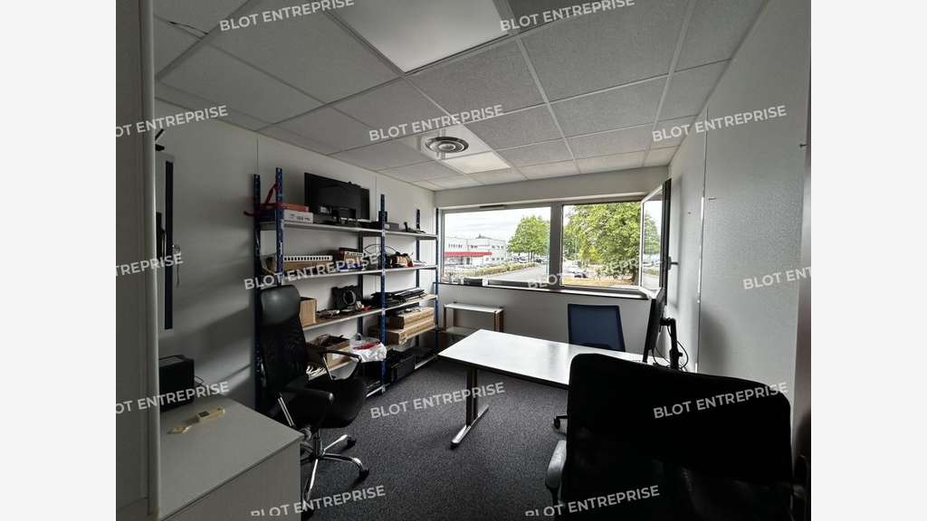 À VENDRE - BUREAUX - 200 M² - LA CHAPELLE SUR E