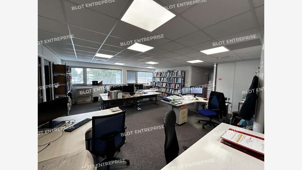 À VENDRE - BUREAUX - 200 M² - LA CHAPELLE SUR E