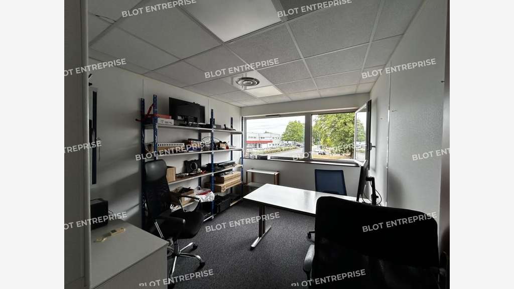 À VENDRE - BUREAUX - 200 M² - LA CHAPELLE SUR E