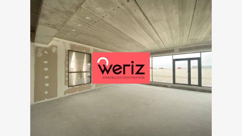 AV bureaux lumineux 1831m² R+4 à La Ciotat centre