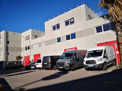 Vente bureaux 246m² comme neufs à La Farlède