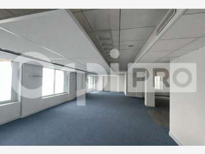 Vente immeuble commercial de 380m² à La Rochelle