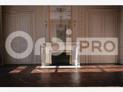 Vente bureau 76m² à La Rochelle centre historique