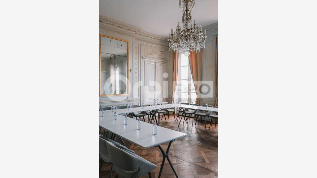 Vente bureau 76m² à La Rochelle centre historique