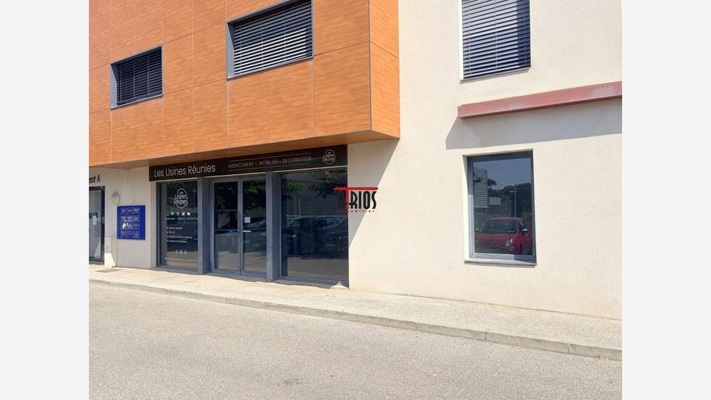 Vente bureaux 115.66m² en RDC à la Seyne sur Mer