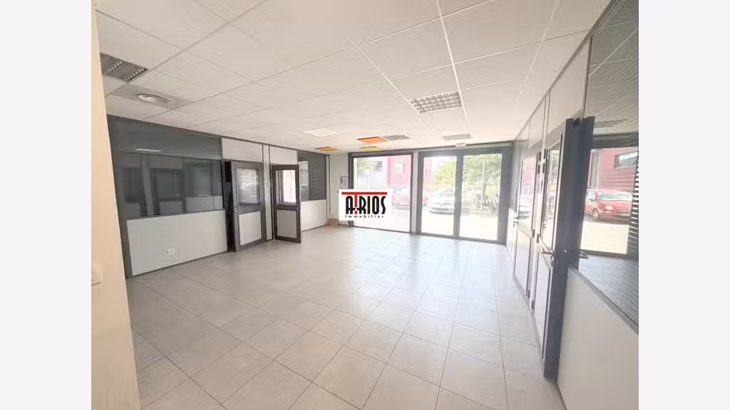 Vente bureaux 115.66m² en RDC à la Seyne sur Mer
