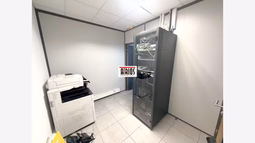 Vente bureaux 115.66m² en RDC à la Seyne sur Mer